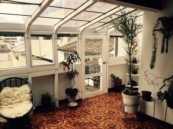 Hotel Los Alpes กีโต ภายนอก รูปภาพ